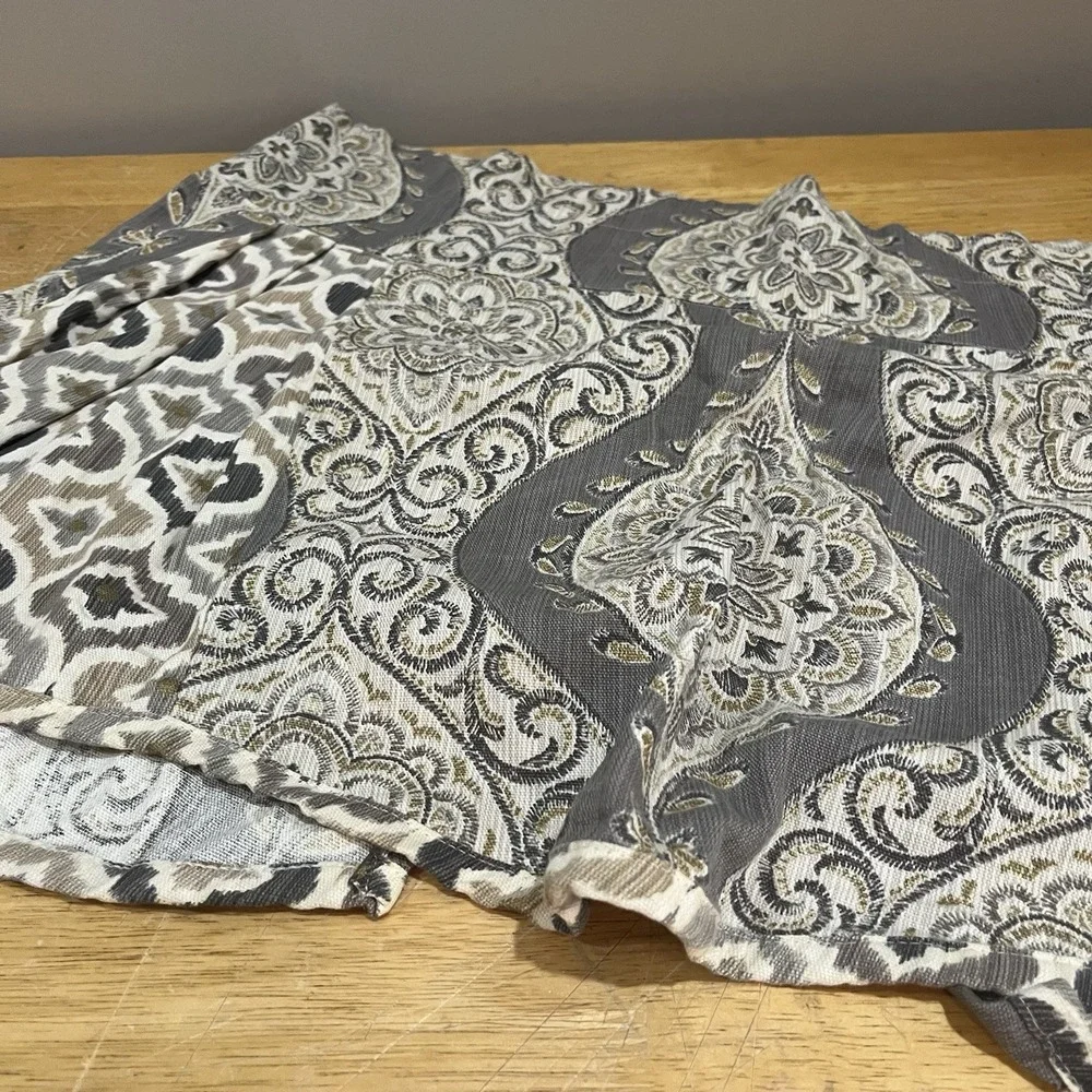 Waverly Moonlight Medallion Gray Golden Pleated‎ Valance 70x29